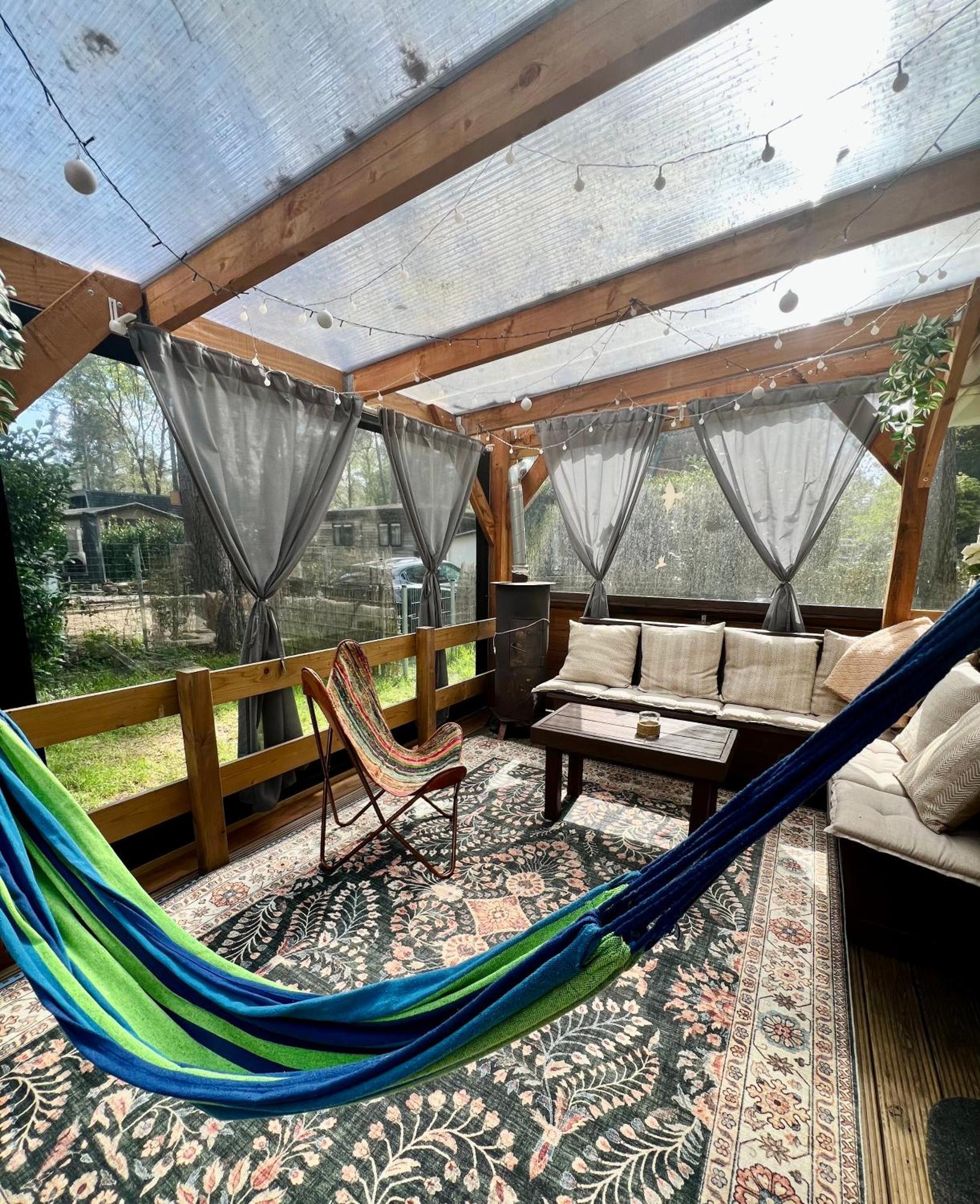 Cosy Chalet Veluwe With A Spacious Garden And Veranda Doornspijk Екстериор снимка
