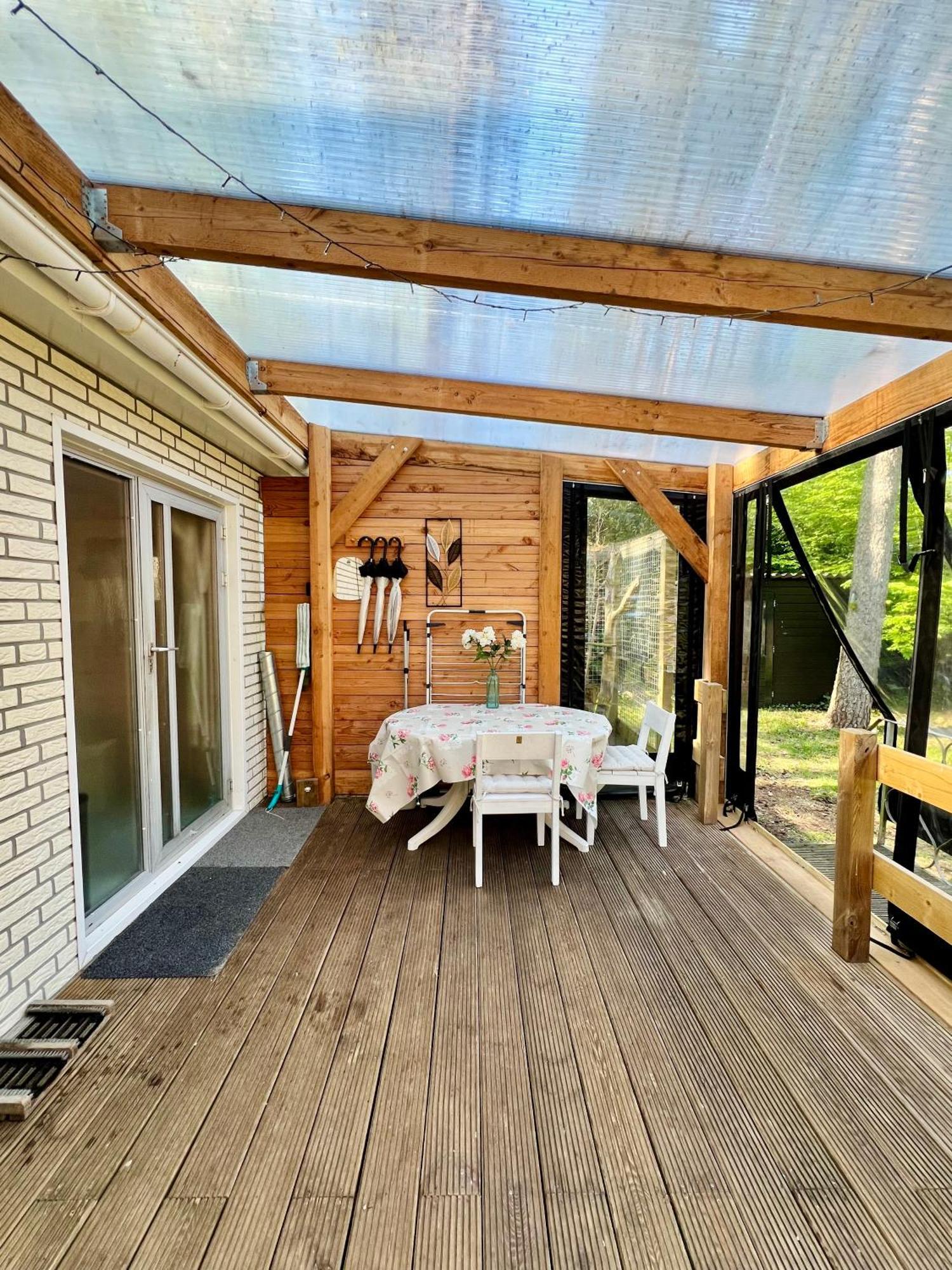 Cosy Chalet Veluwe With A Spacious Garden And Veranda Doornspijk Екстериор снимка